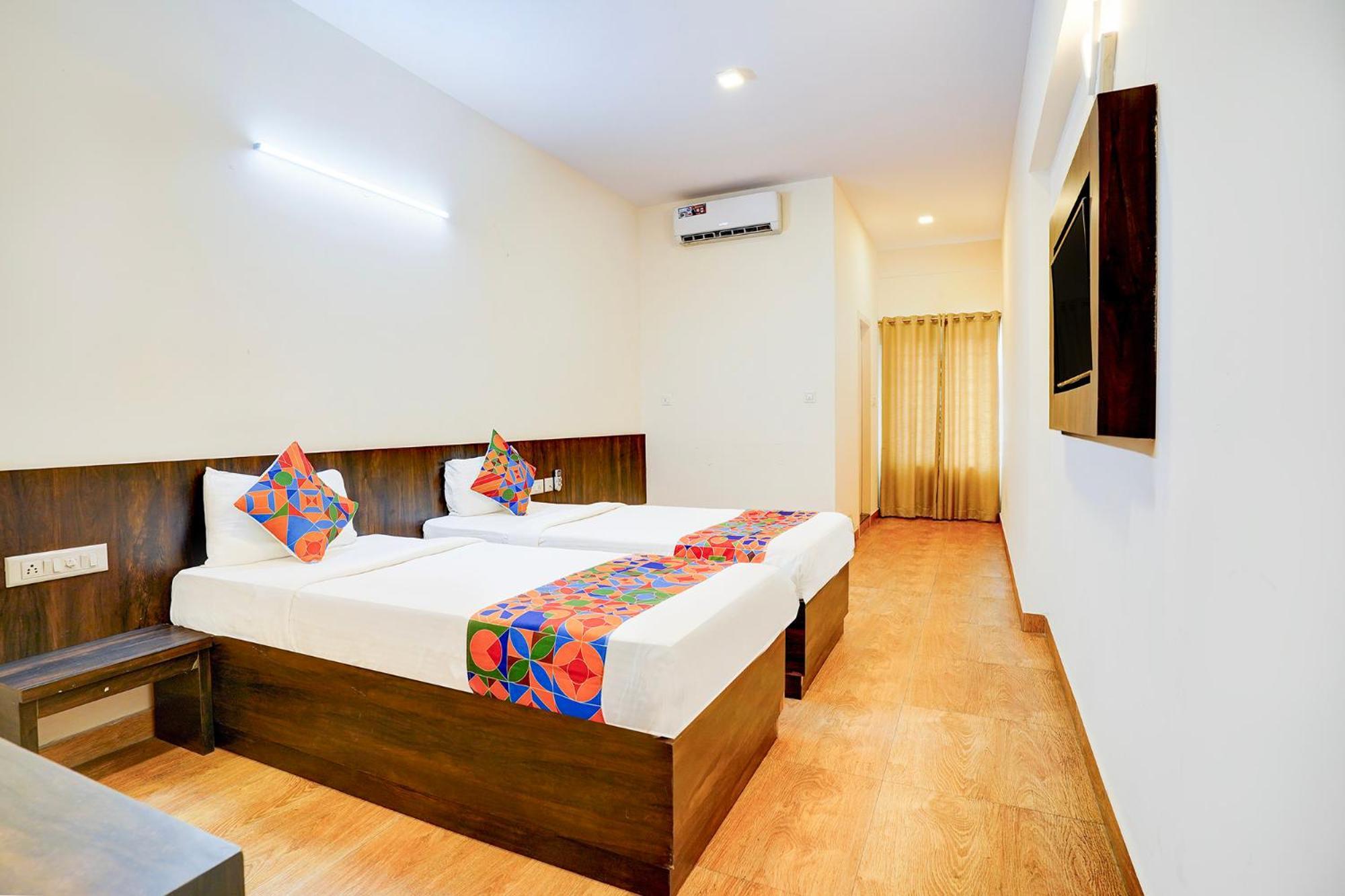 Fabhotel Grk Comforts - Jayanagar Bangalore Exterior photo