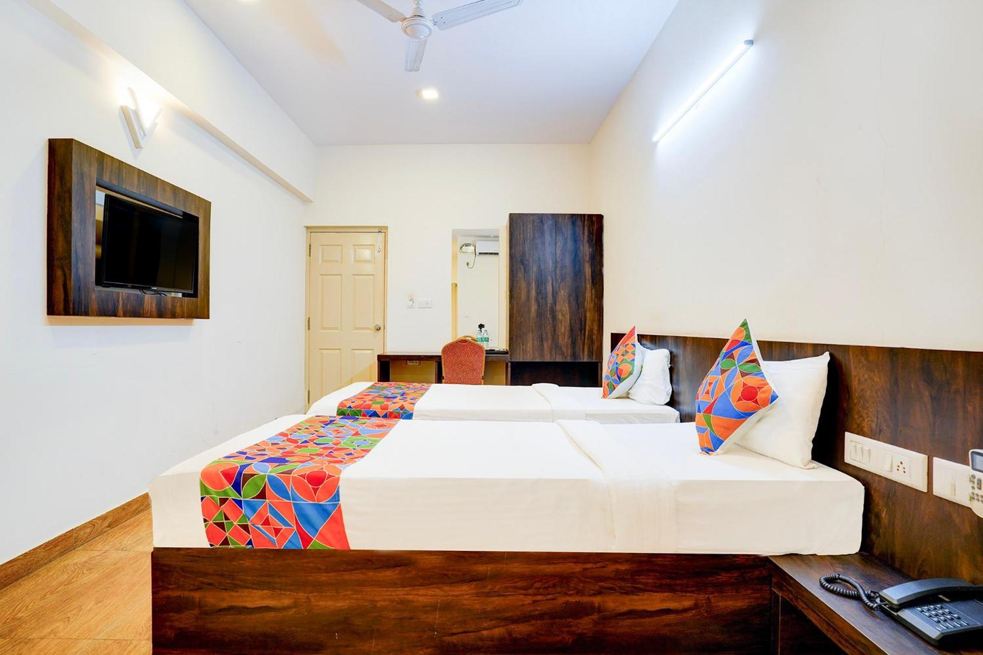 Fabhotel Grk Comforts - Jayanagar Bangalore Exterior photo