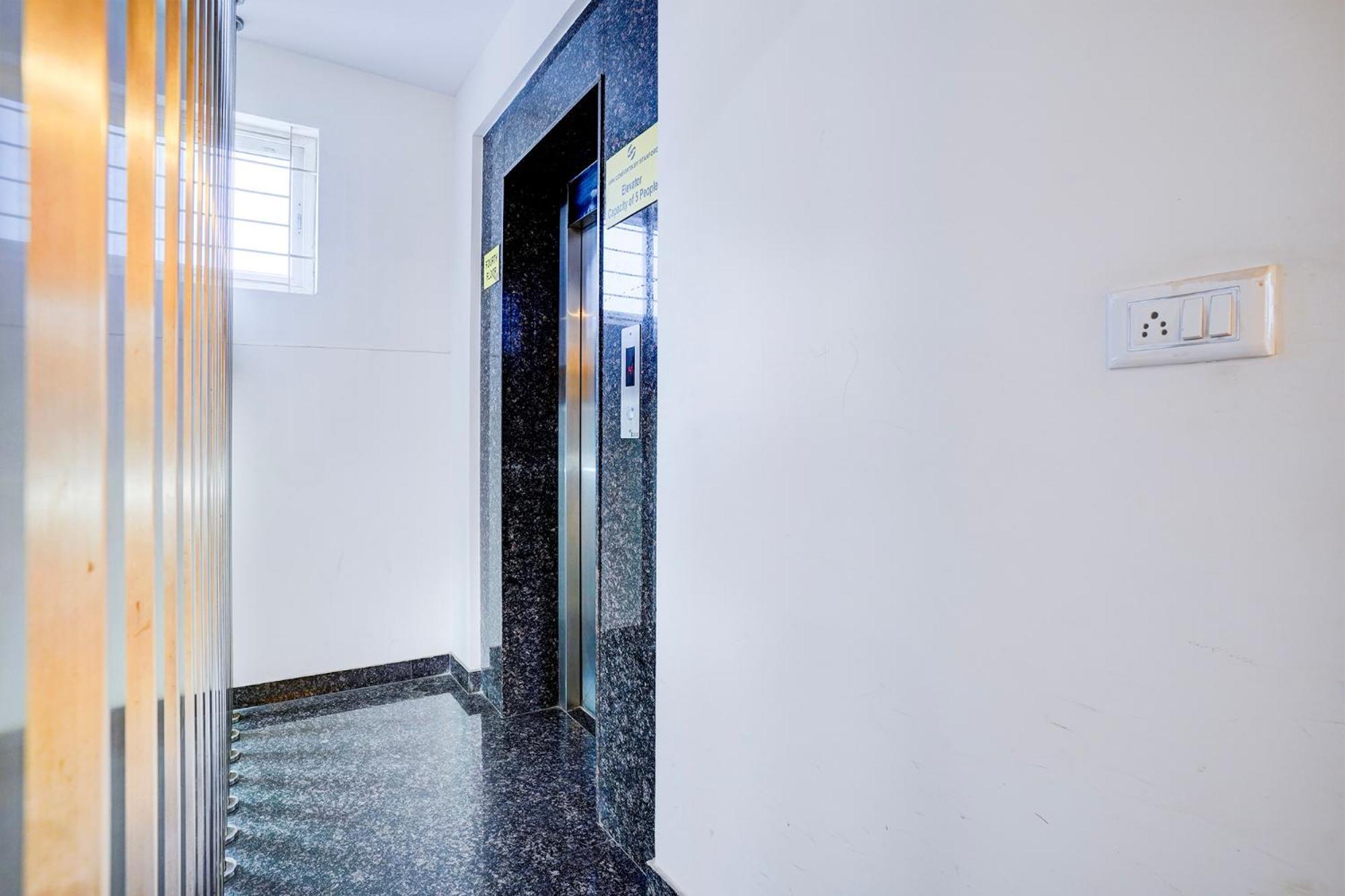 Fabhotel Grk Comforts - Jayanagar Bangalore Exterior photo