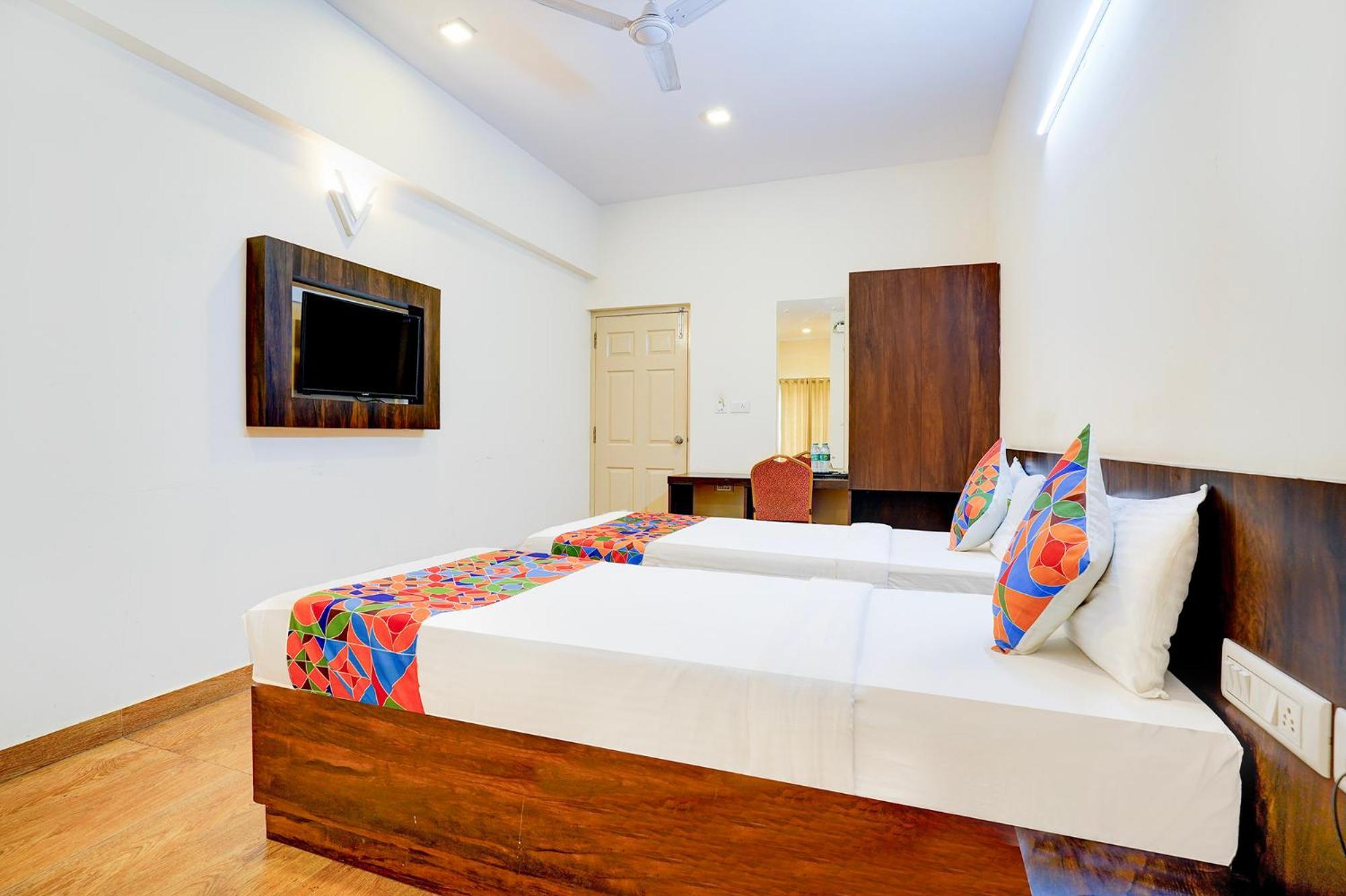 Fabhotel Grk Comforts - Jayanagar Bangalore Exterior photo