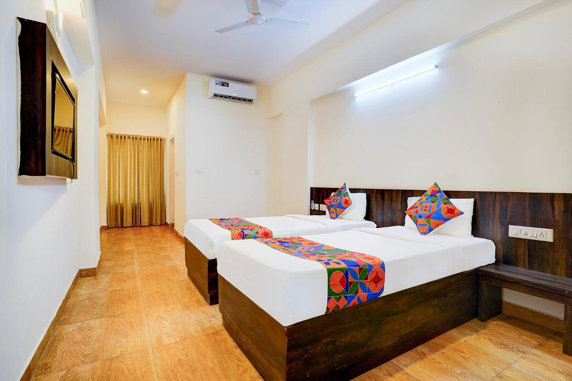 Fabhotel Grk Comforts - Jayanagar Bangalore Exterior photo