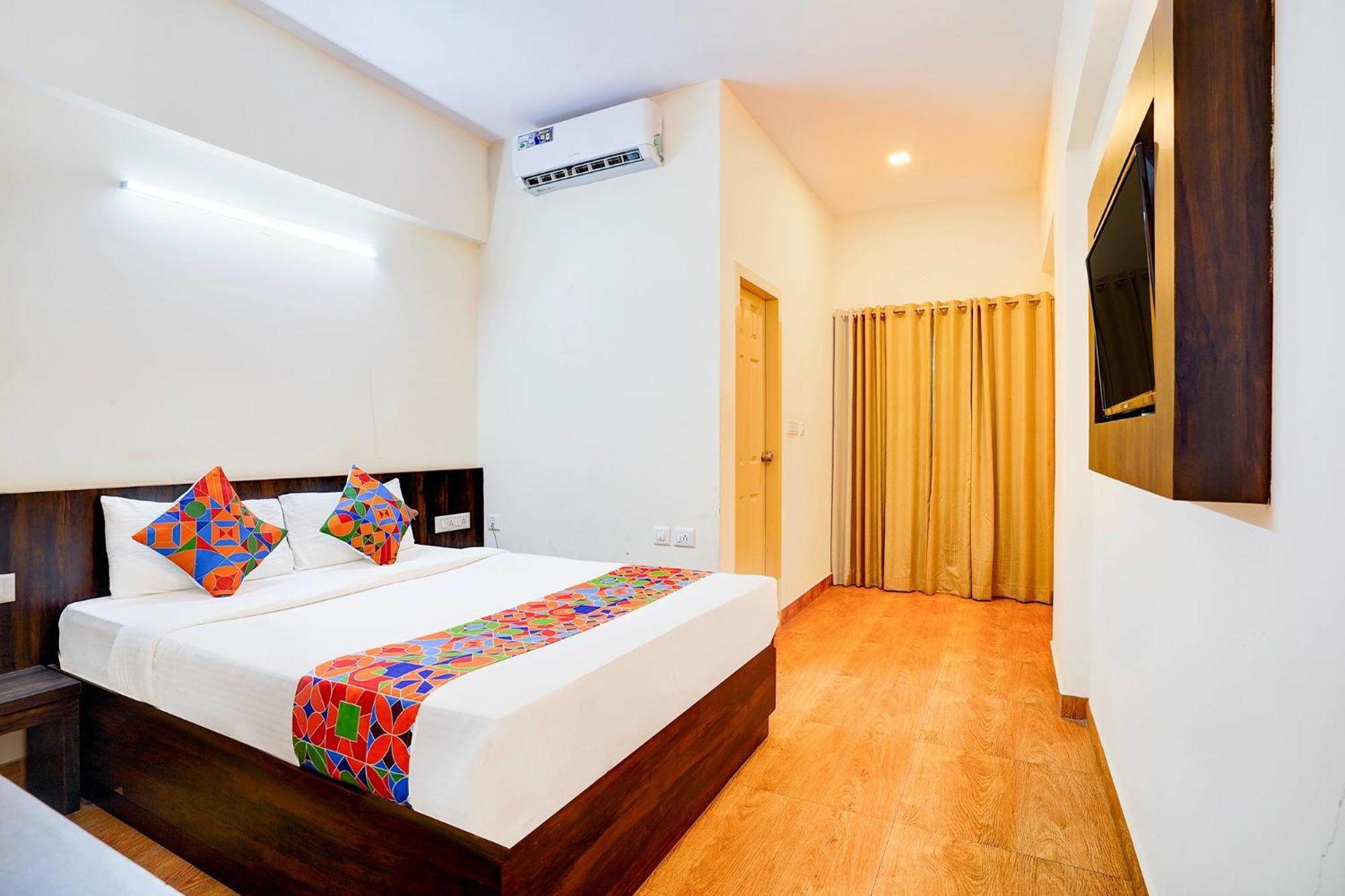 Fabhotel Grk Comforts - Jayanagar Bangalore Exterior photo